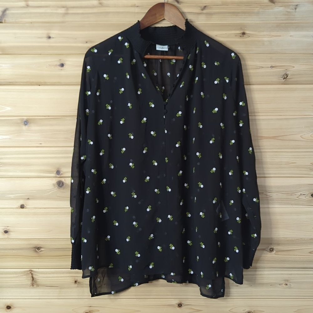 Cabi Top Womens Medium Black‎ #5338 Alegria Floral Embroidered Sheer